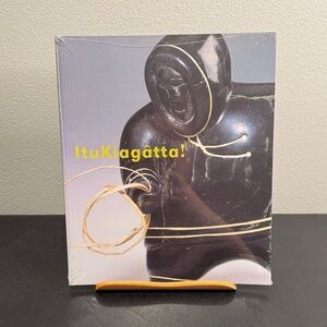 ItuKiagatta Inuit Sculpture Collection Art Magazine Book